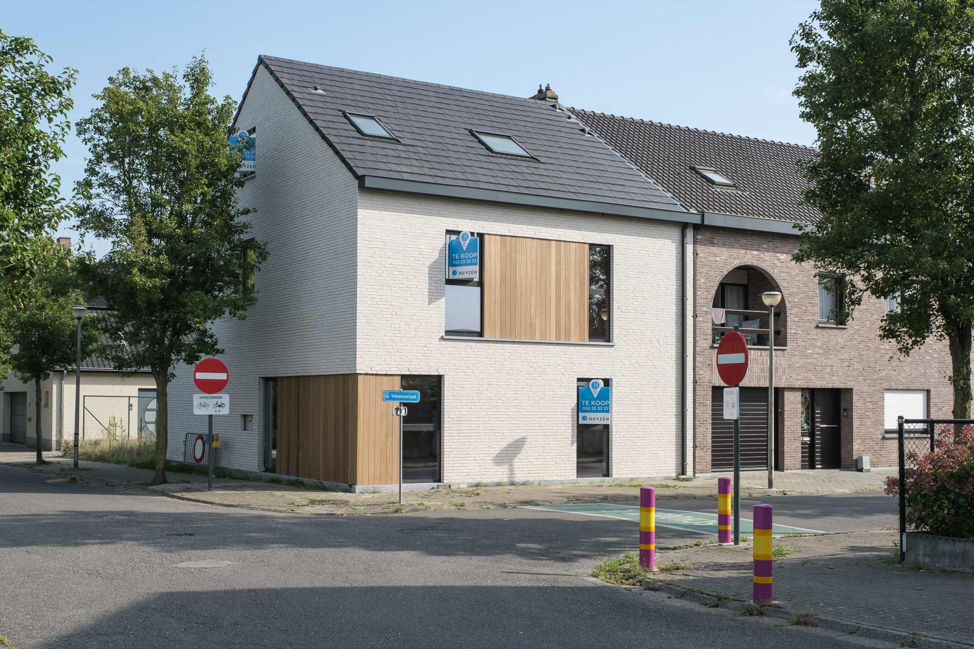 Project Corner House